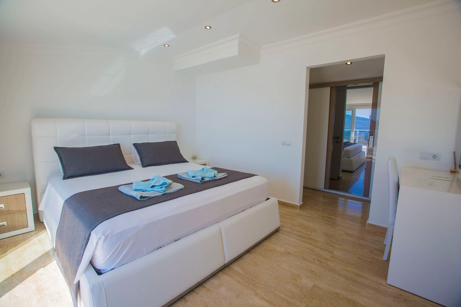 Villa Neptüne Özel Havuzlu 32