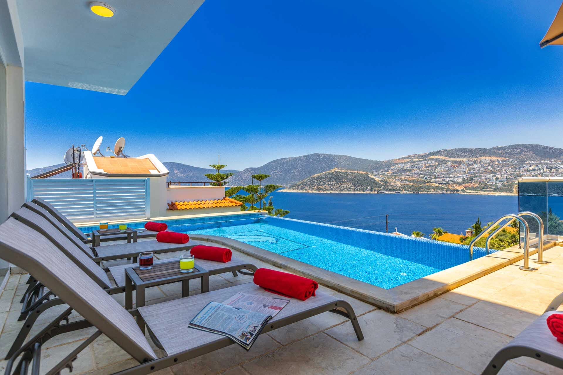 Villa Everes Isıtmalı Havuz 43