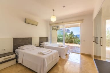 Villa Everes Isıtmalı Havuz 53