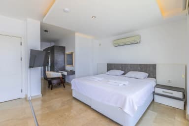 Villa Everes Isıtmalı Havuz 19