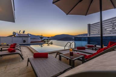 Villa Everes Isıtmalı Havuz 37
