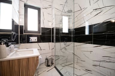 Villa Mulberry Diamond Korunaklı Havuz 97