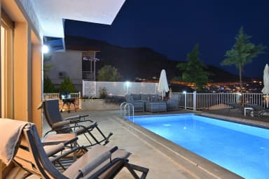 Villa Dionysus Özel Havuzlu 39