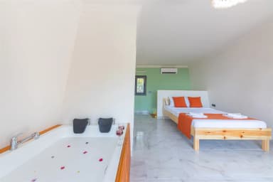 Villa Fauna Korunaklı Havuz 78