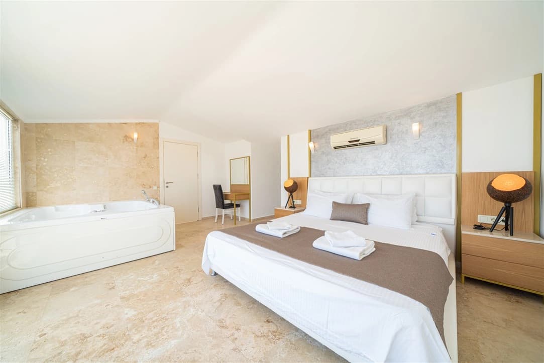 Villa Kyra Kalkan 36