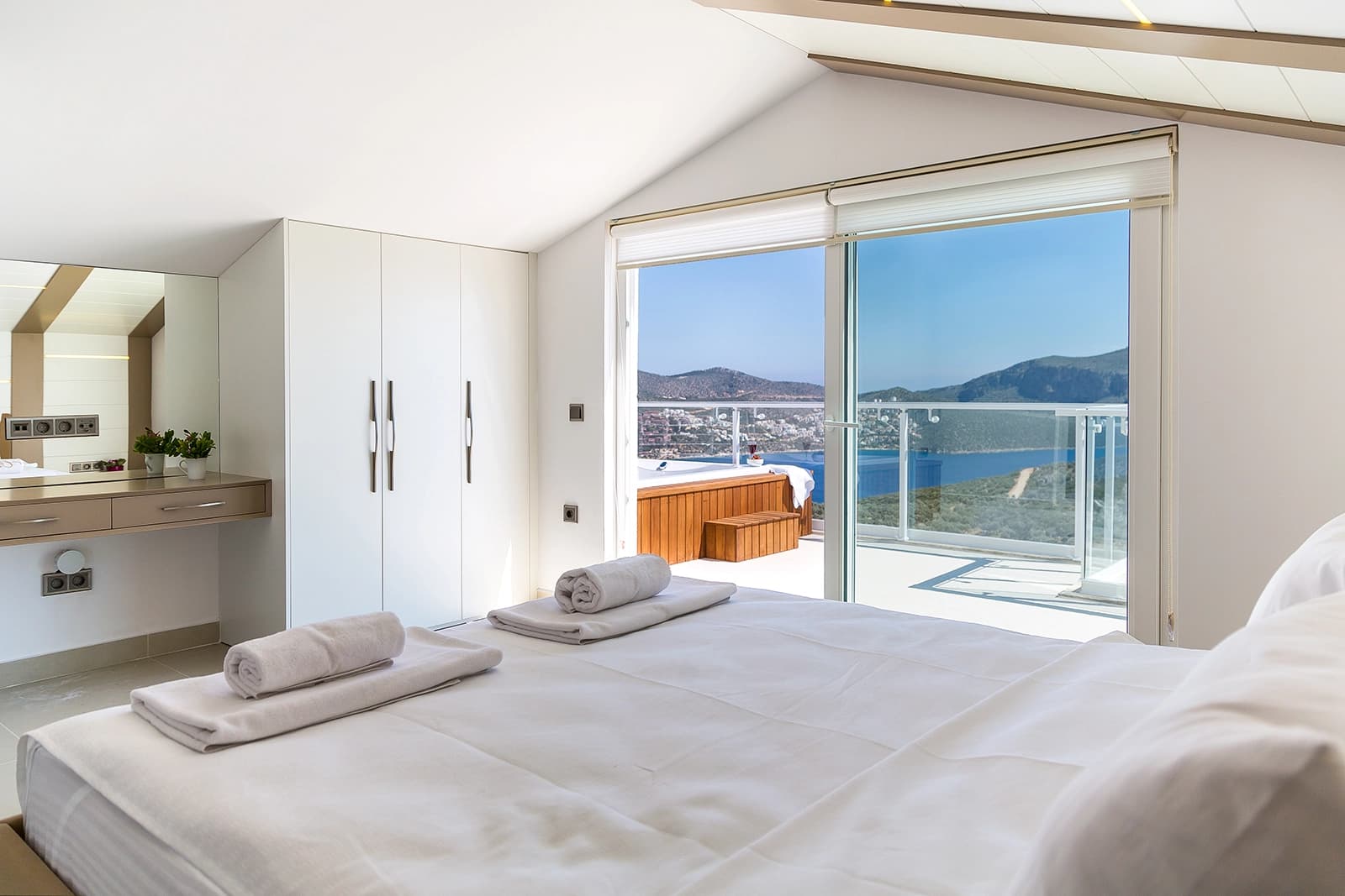 Villa Chremado Özel Havuzlu 27