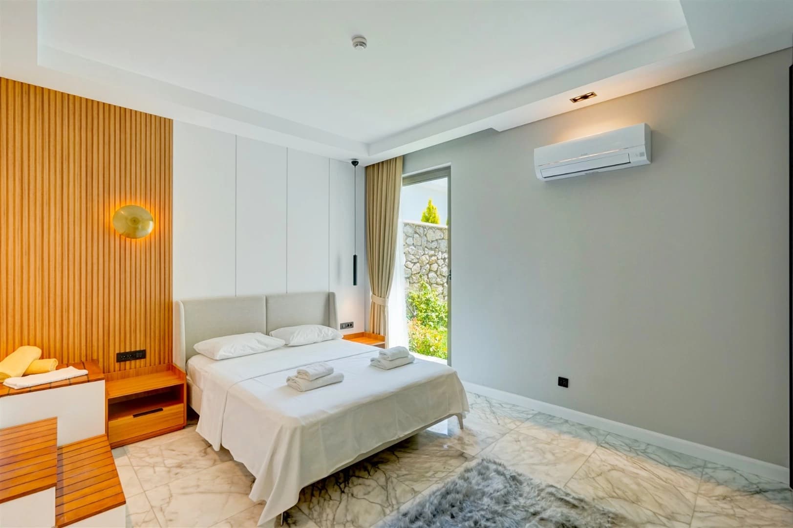 Villa Pluto 1 İslamlar 73