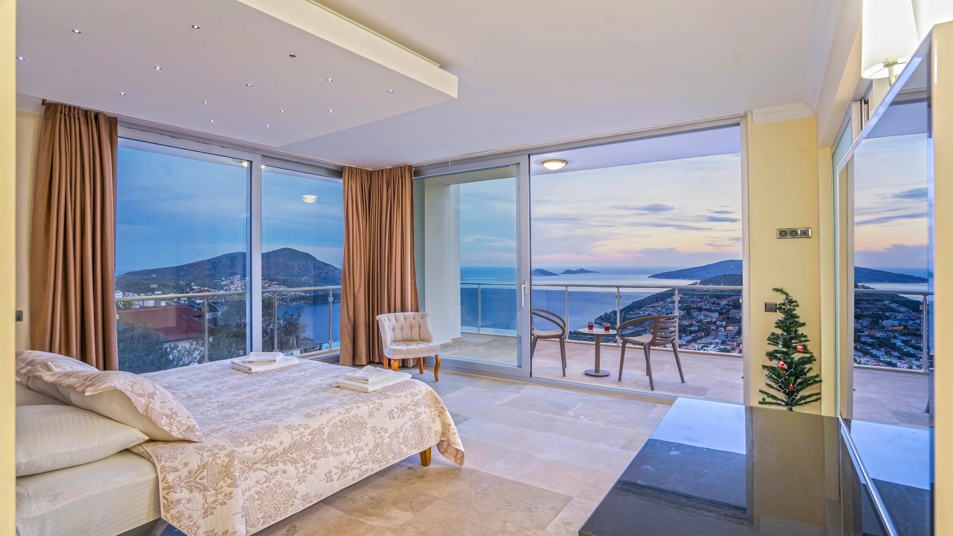 Villa Cina Kalkan 92