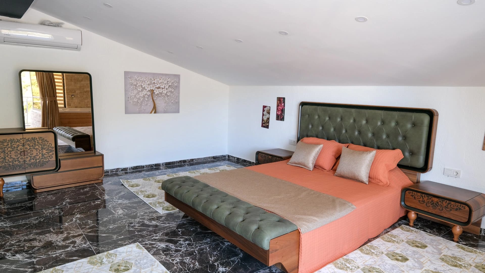 Villa Reyhan Korunaklı Havuz 79