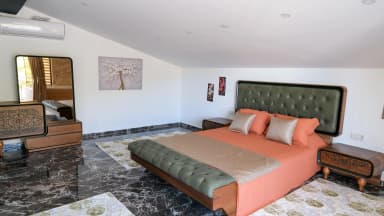 Villa Reyhan Korunaklı Havuz 79