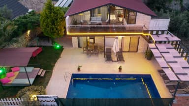 Villa Reyhan Korunaklı Havuz 71