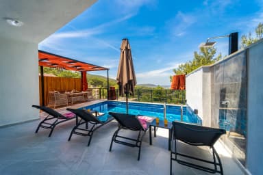 Villa Astanos 1 Korunaklı Havuz 46