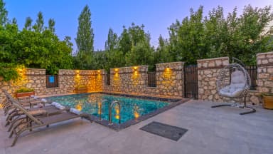 Villa Şah Korunaklı Havuz 40