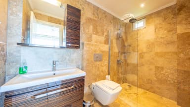 Villa Koybal Korunaklı Havuz 51