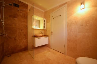 Villa Montana Korunaklı Havuz 54