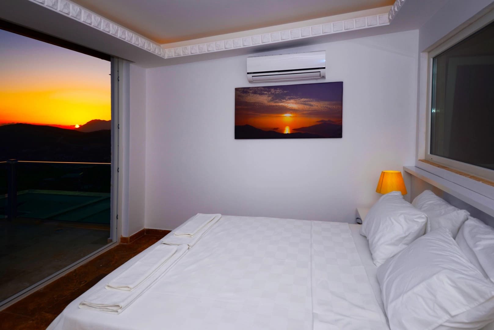 Villa Montana Korunaklı Havuz 96