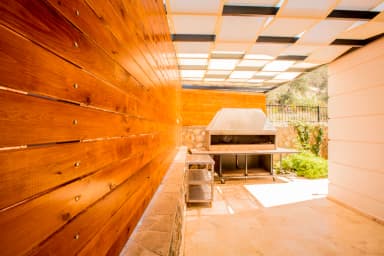 Villa Montana Korunaklı Havuz 72