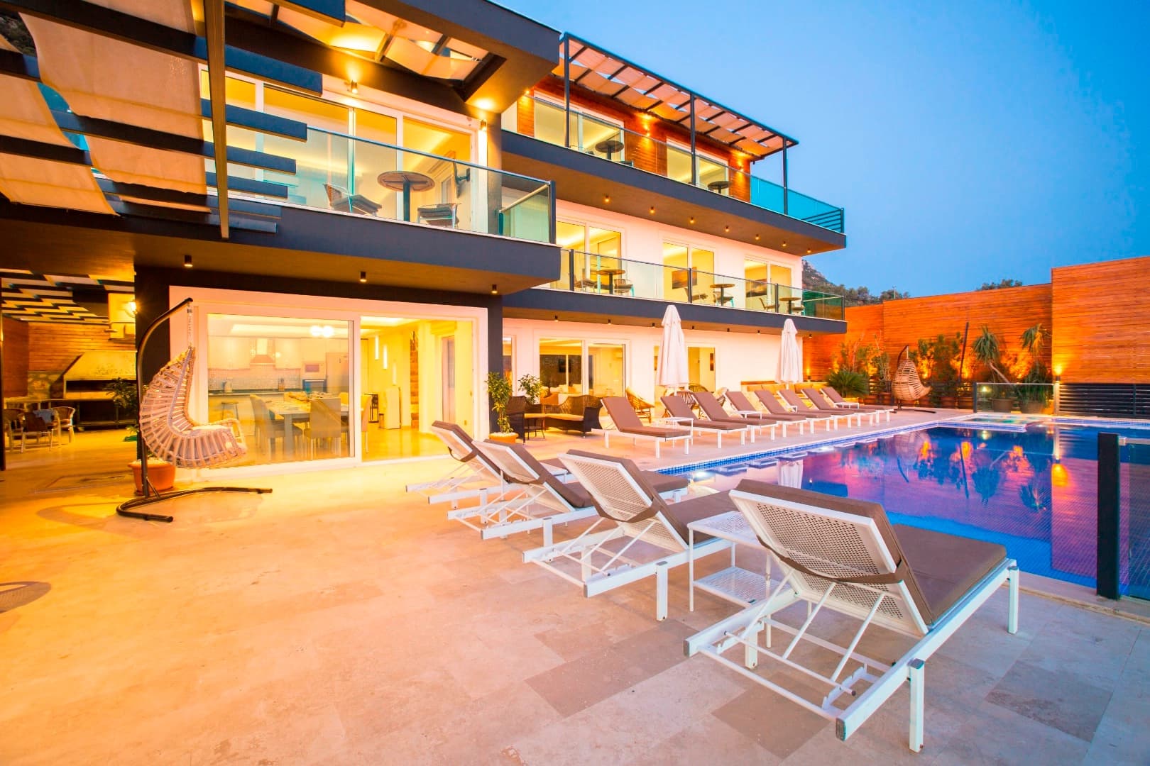 Villa Montana Isıtmalı Havuz 86