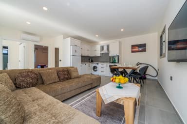 Villa Belcehan Limon Korunaklı Havuz 17