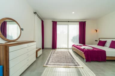 Villa Belcehan Limon Korunaklı Havuz 53