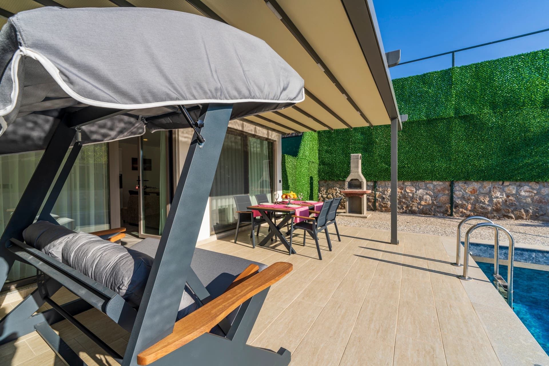 Villa Belcehan Limon Korunaklı Havuz 65