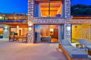 Villa Bills Korunaklı Havuz 28