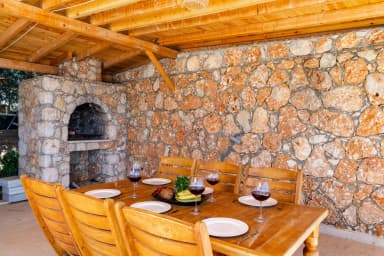 Villa Bills Korunaklı Havuz 70