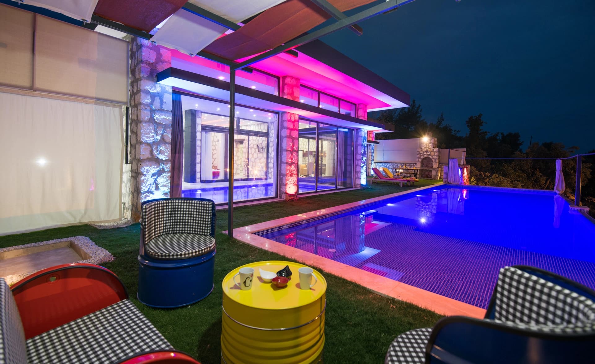 Villa Ay Işığı Korunaklı Havuz 45