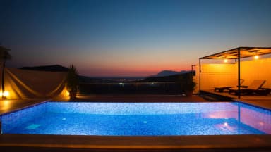 Villa Harem Isıtmalı Havuz 84