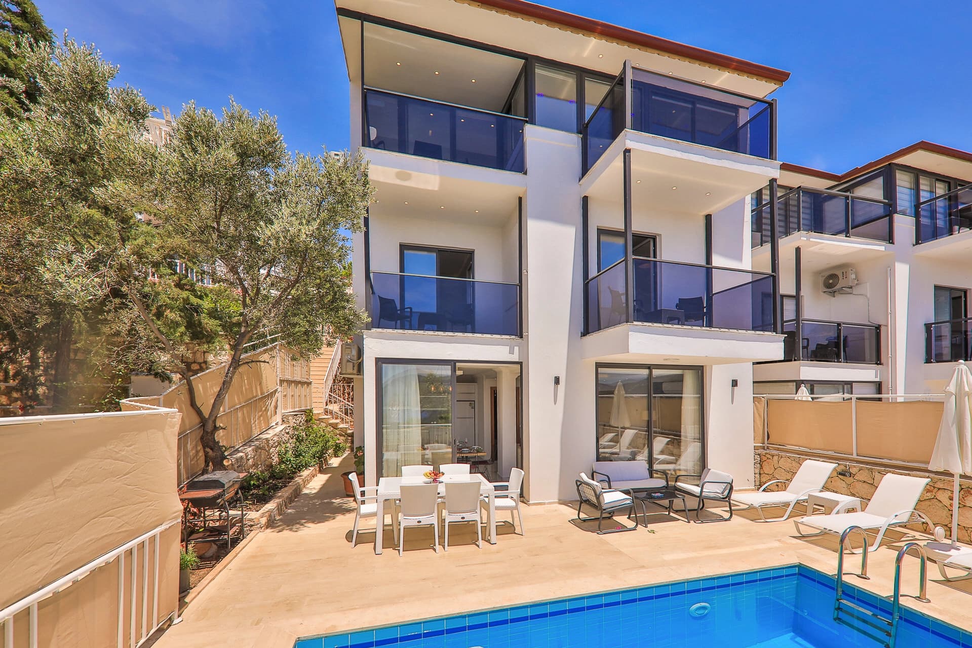 Villa Sunset Özel Havuzlu 43