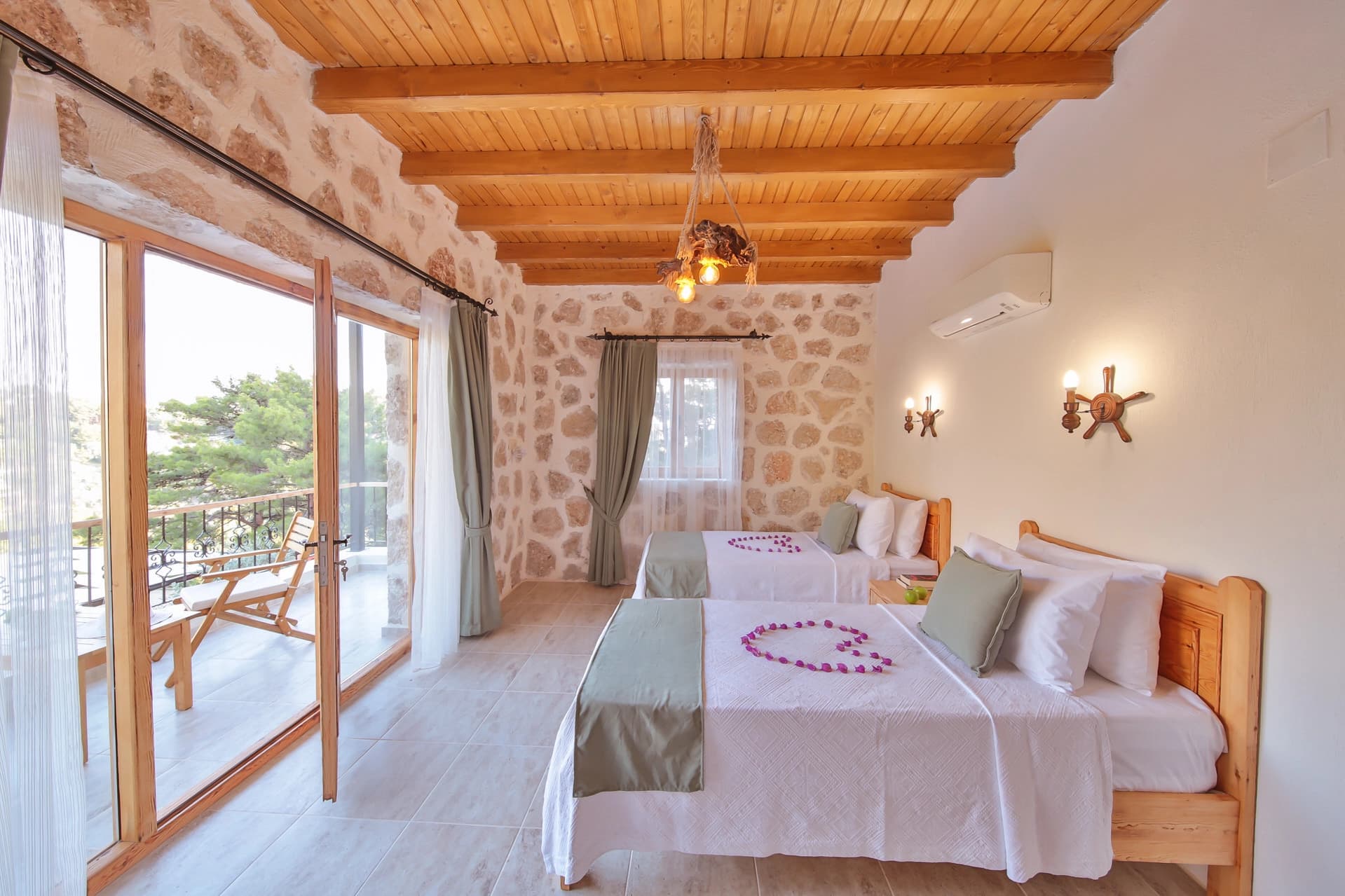 Villa Aslan Korunaklı Havuz 72