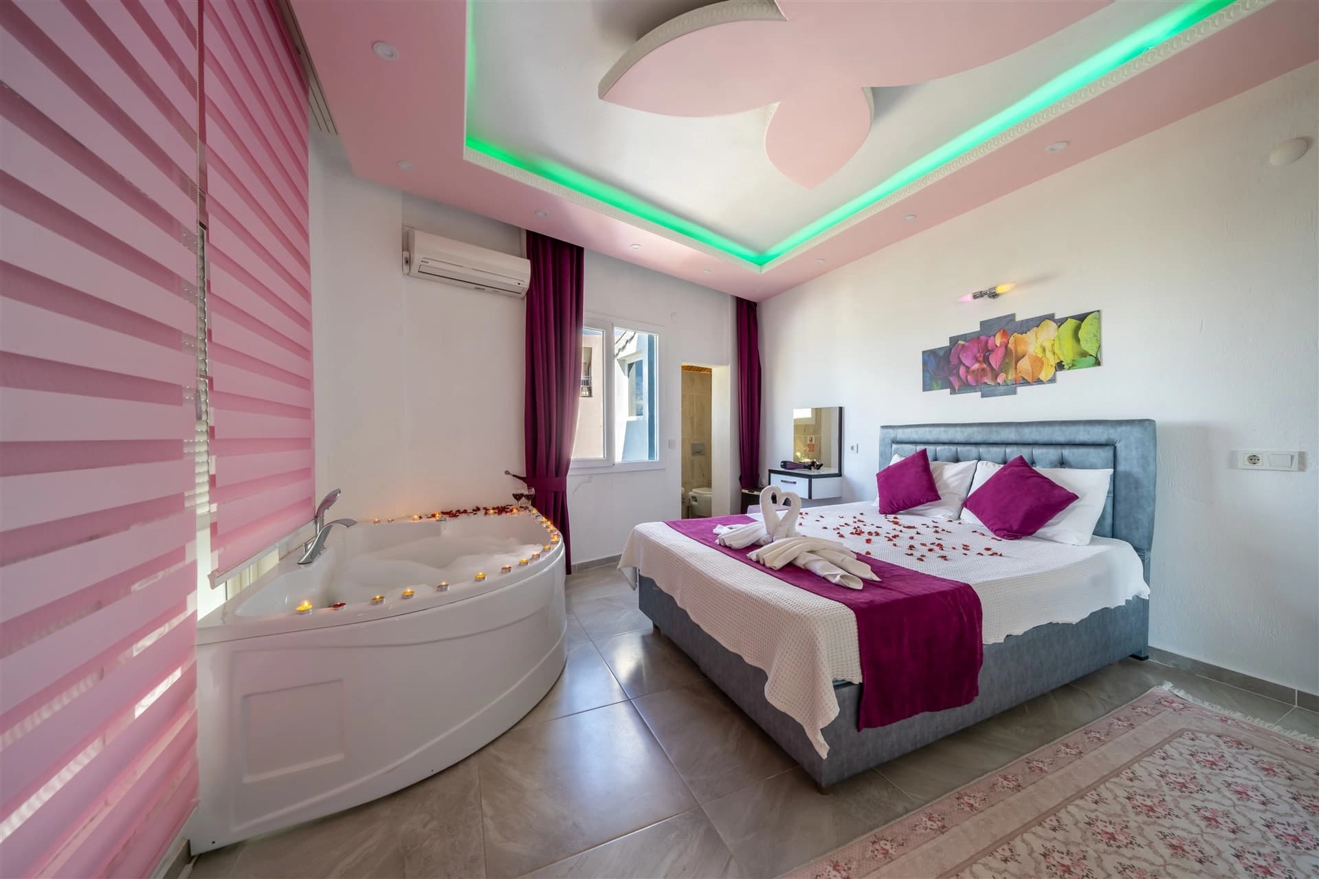 Villa Yasin Korunaklı Havuz 16