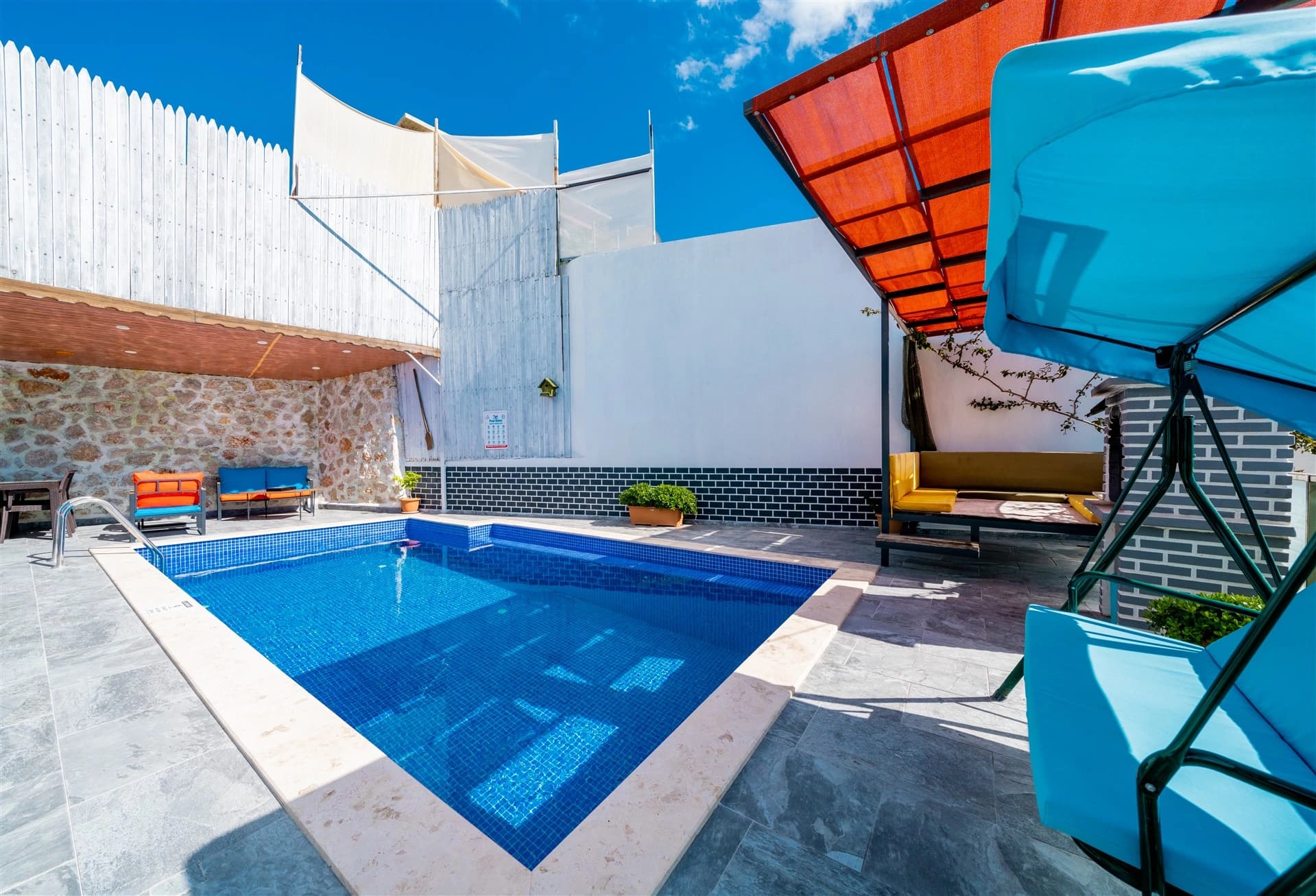 Villa Yasin Korunaklı Havuz 42