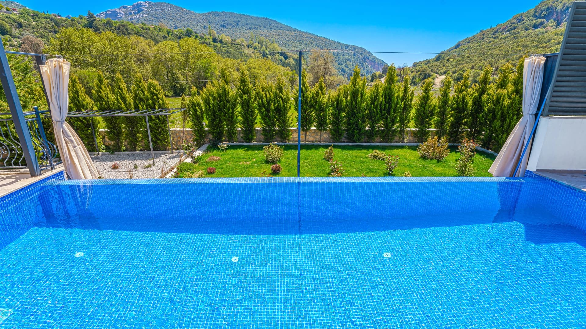 Villa Likya yolu Korunaklı Havuz 47