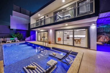 Villa Despina Korunaklı Havuz 52