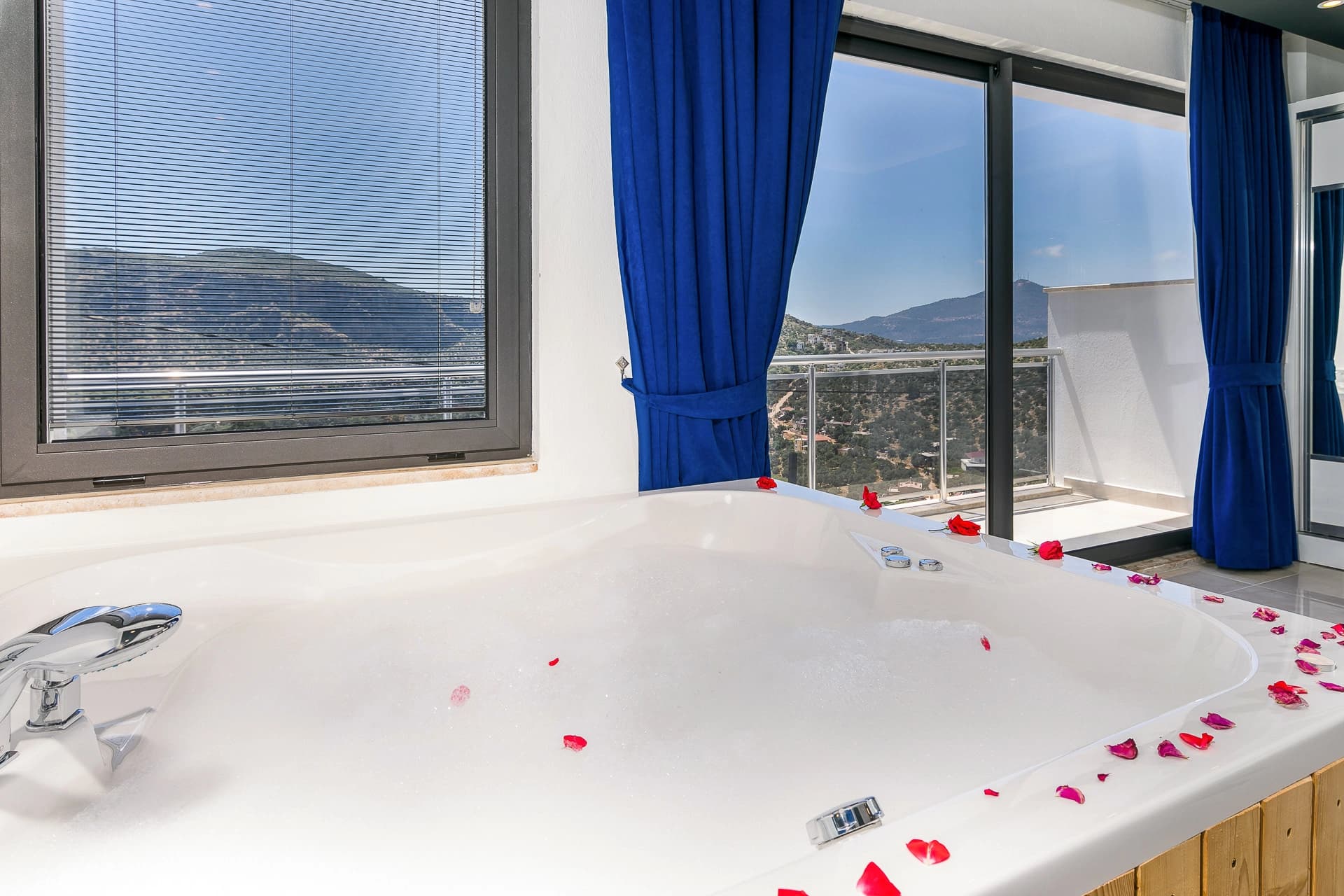 Villa Despina Korunaklı Havuz 46