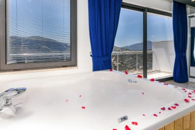 Villa Despina Korunaklı Havuz 46