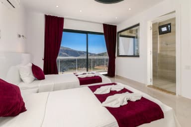 Villa Despina Korunaklı Havuz 60