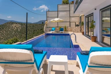 Villa Despina Korunaklı Havuz 72