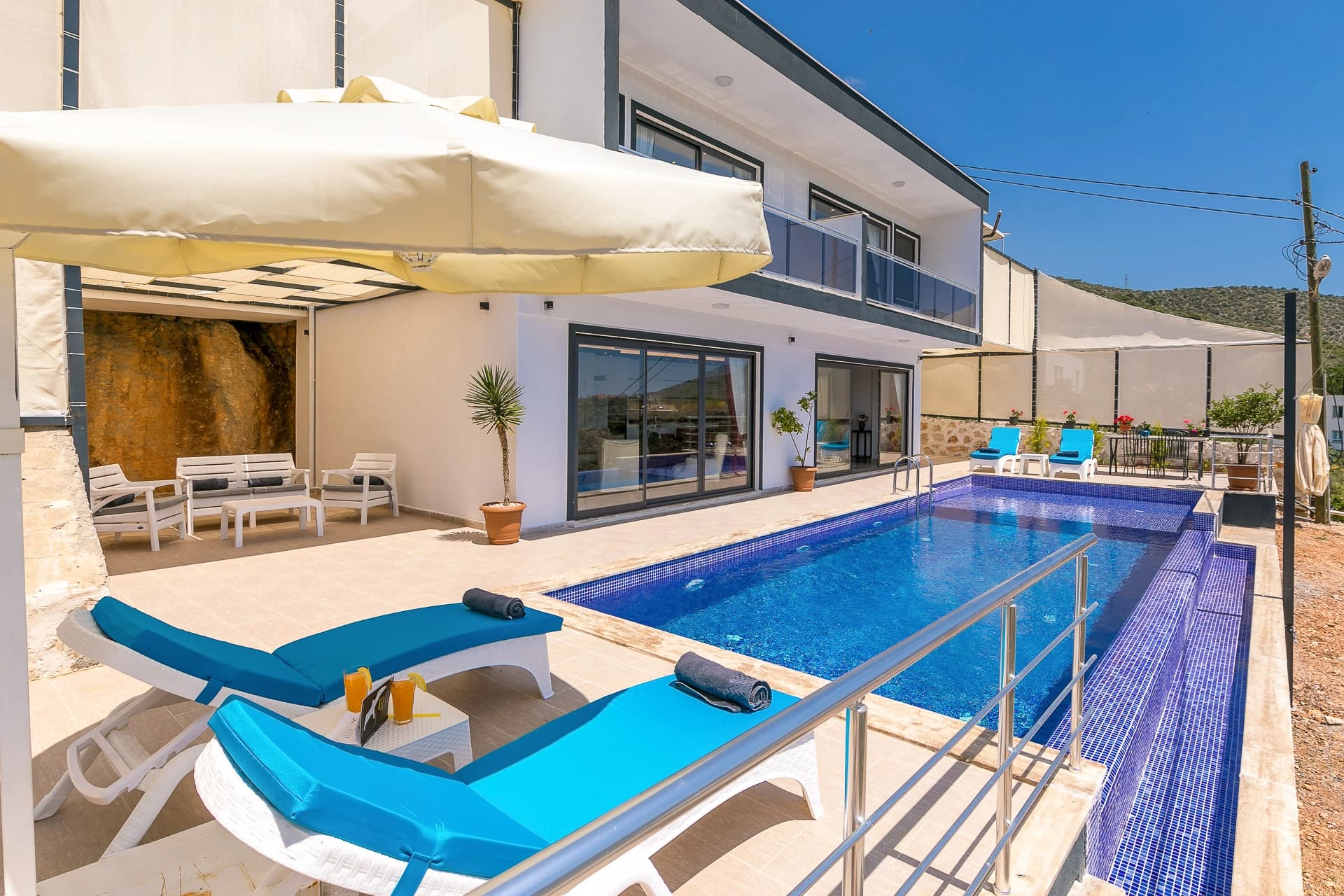 Villa Despina Korunaklı Havuz 44