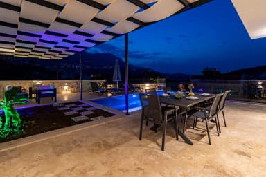 Villa Adamo Özel Havuzlu 36