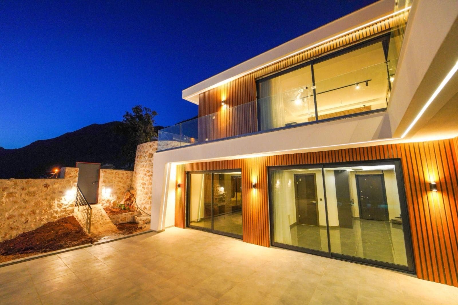 Villa New Ada Isıtmalı Havuz 44