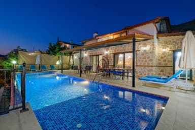 Villa Ev May Korunaklı Havuz 99