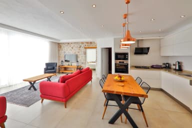 Villa Arma Korunaklı Havuz 83