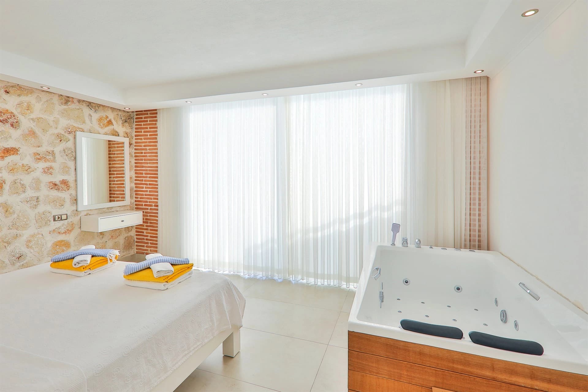 Villa Arma Korunaklı Havuz 15