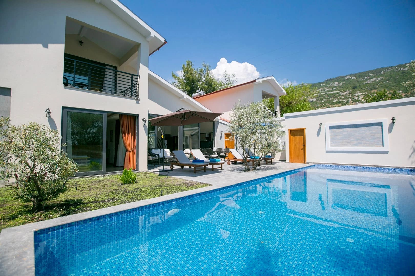 Villa Half Moon Two Korunaklı Havuz 36
