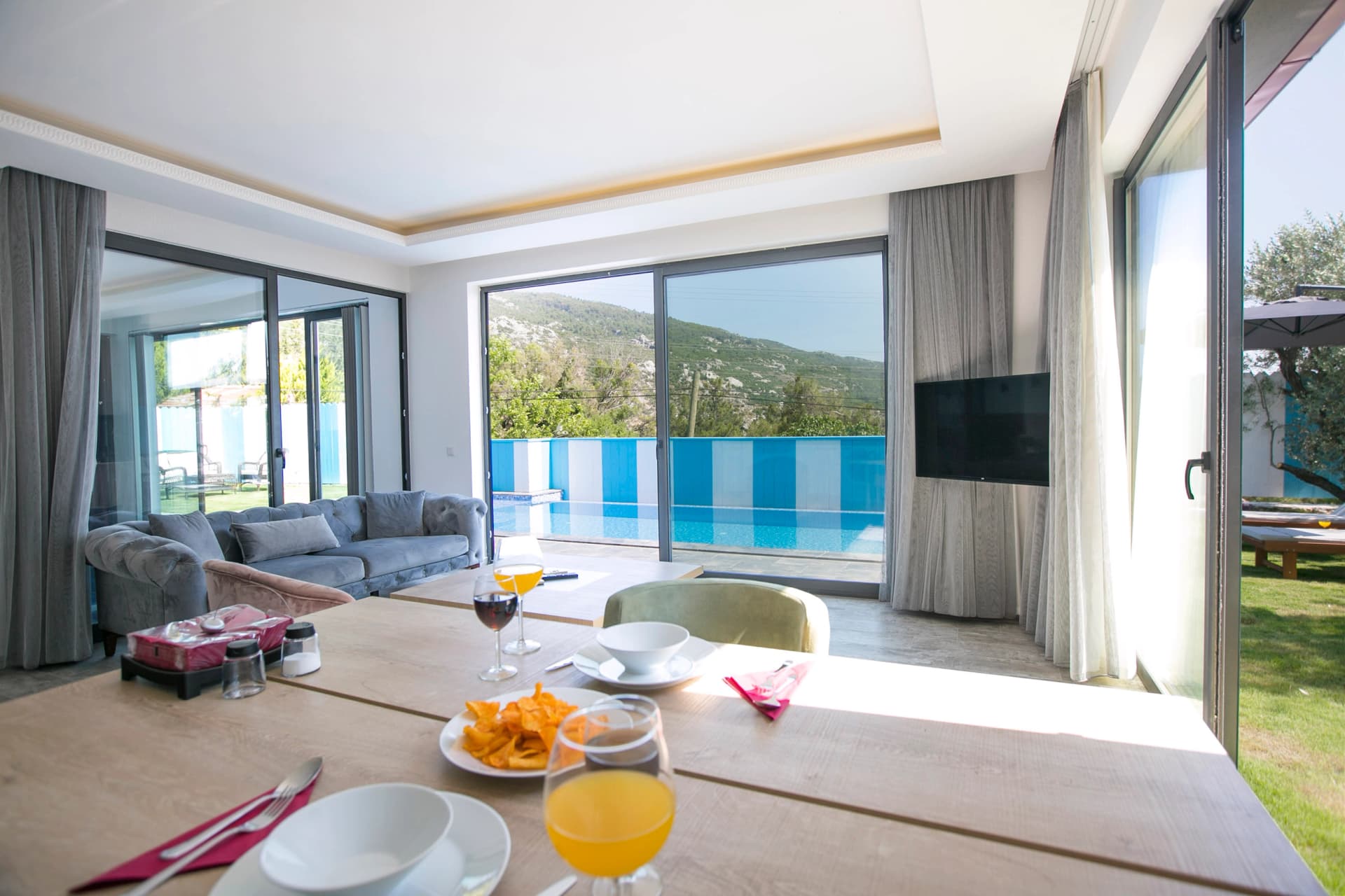 Villa Monalisa Korunaklı Havuz 87