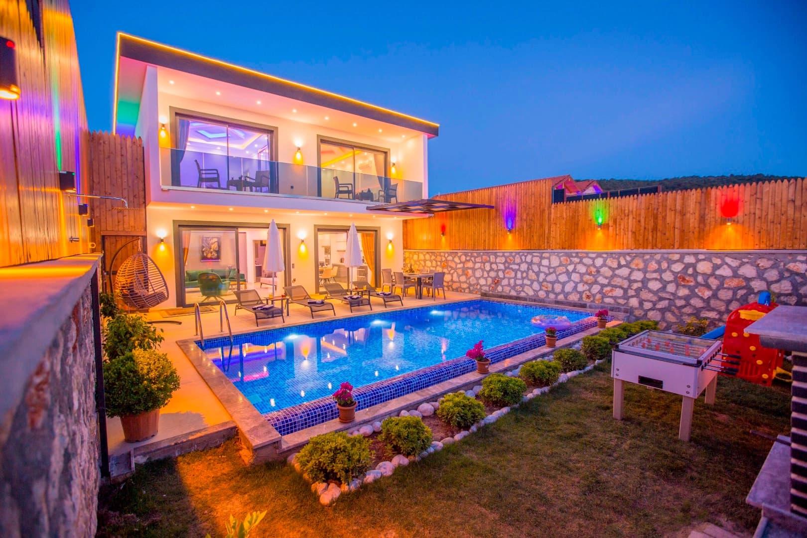 Villa Mirena Korunaklı Havuz 23