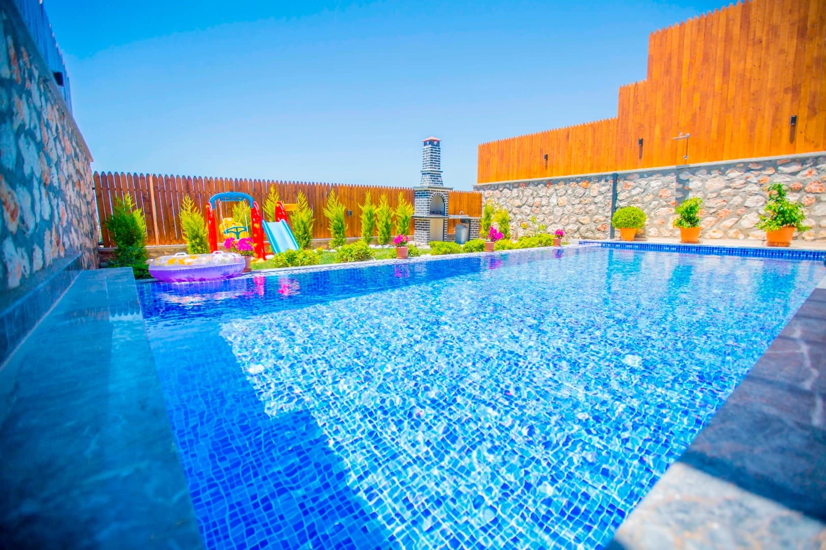 Villa Mirena Korunaklı Havuz 85