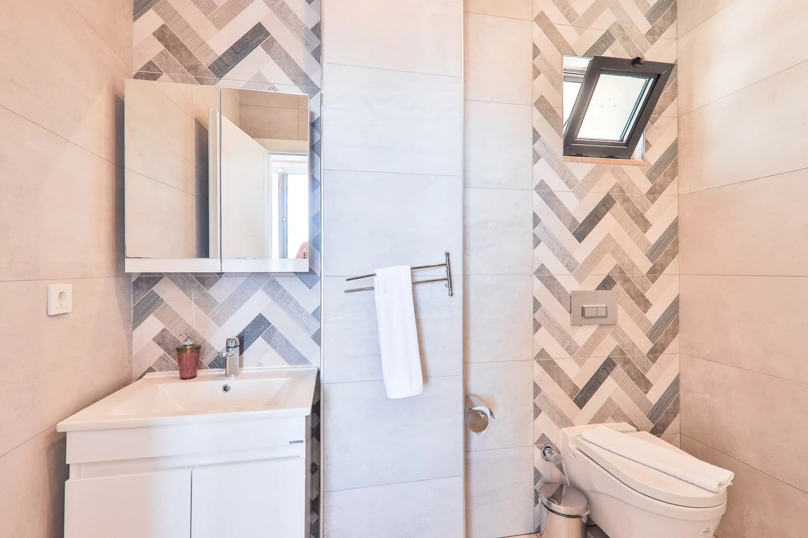 Villa Vistale Korunaklı Havuz 66